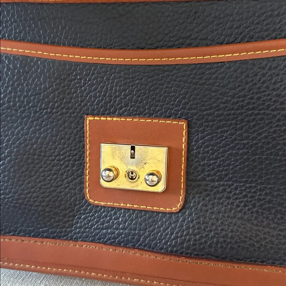 Dooney & Bourke Vintage Leather Shoulder Bag - Picture 10 of 13